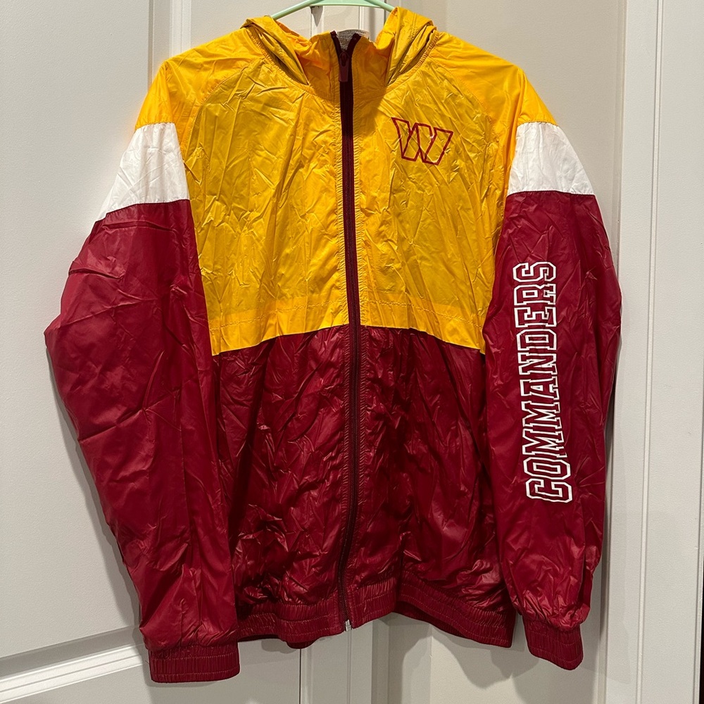 Commanders Youth windbreaker with hidden hood XL
